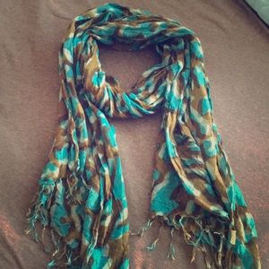Fashion Scarf.